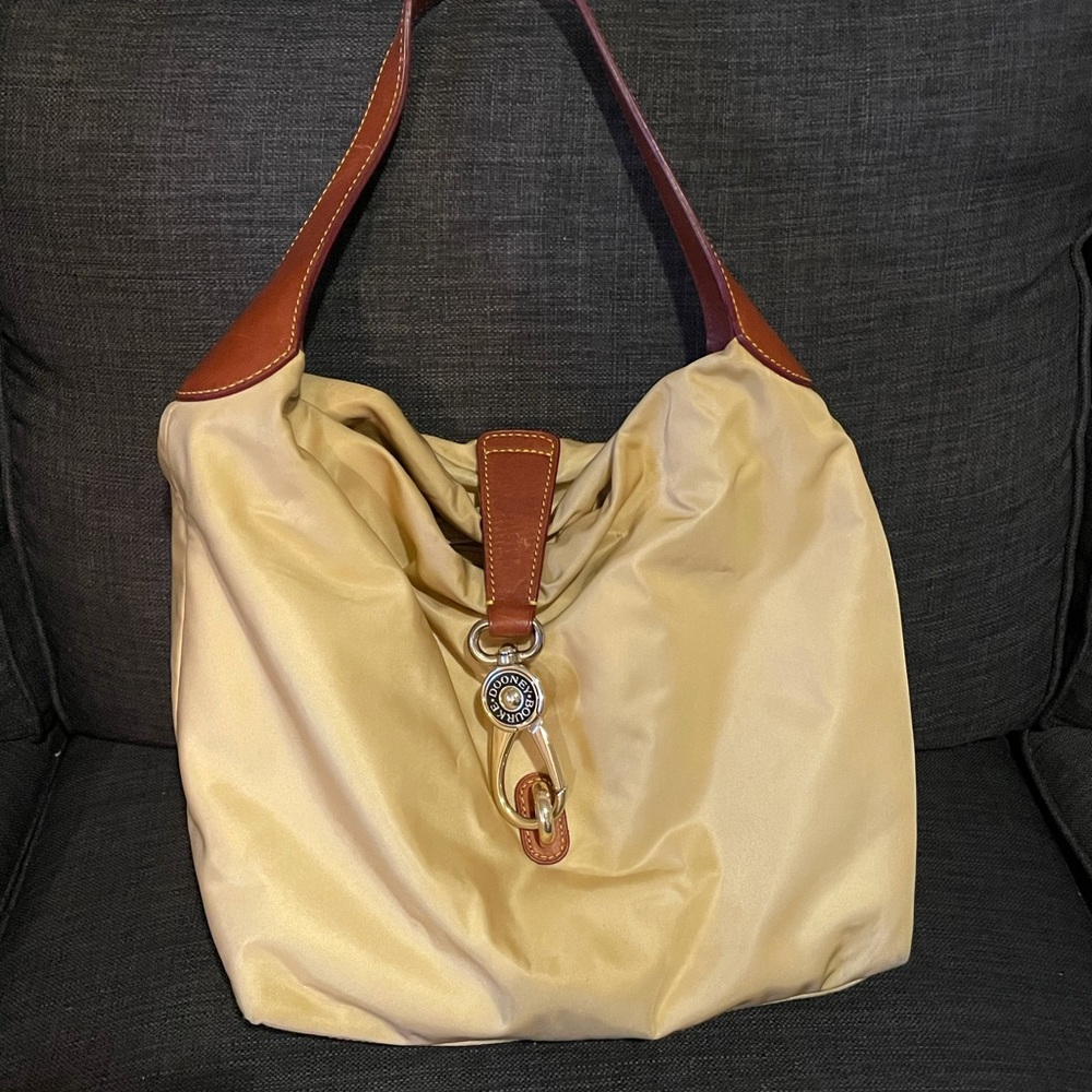 Dooney & Bourke hobo bag